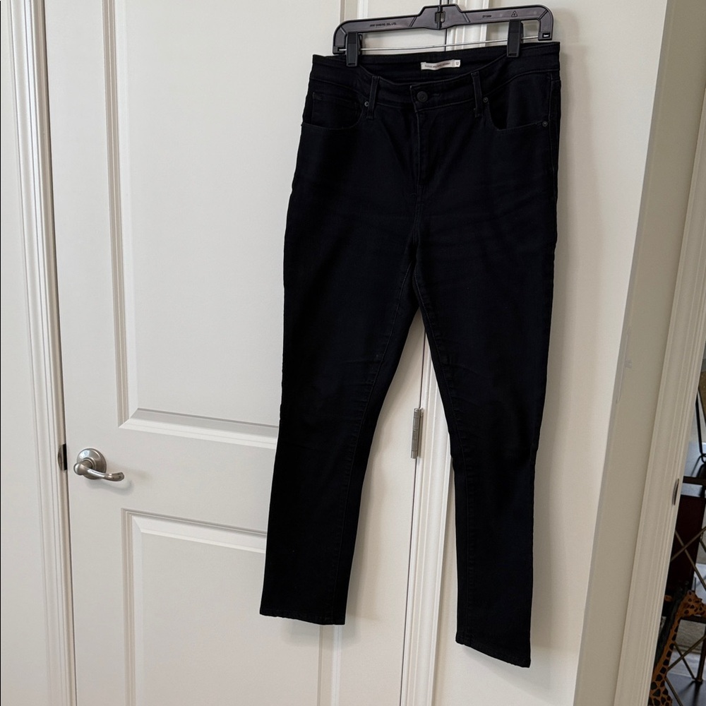 Women's Levi’s Black Jeans